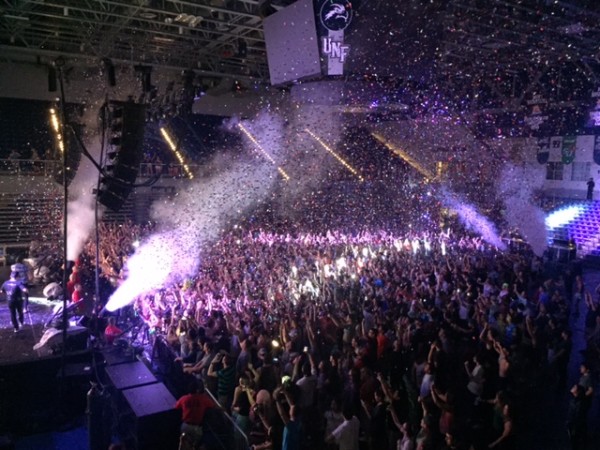 There was a lot of confetti and smoke to make the Arena look like a party. Photo by Rachel Cazares. 