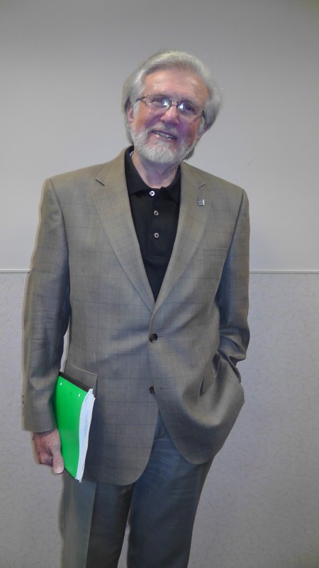 Professor Emeritus Gary Harmon