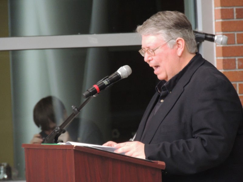 Dr David Fenner, , professor of philosophy and Associate Dean of Arts and Sciences, gave a speech. Photo by Ashley Kelley