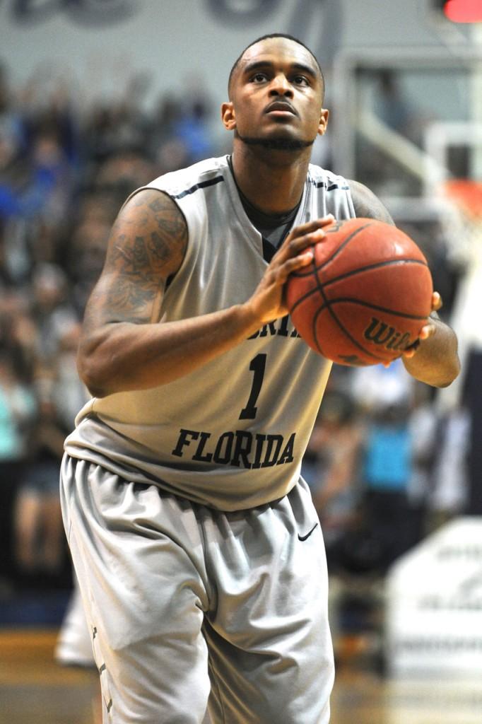 Travis Wallace left the gameagainst Florida Gold Coast less than two minutes in and did not return due to an injury. Photo by John Shippee