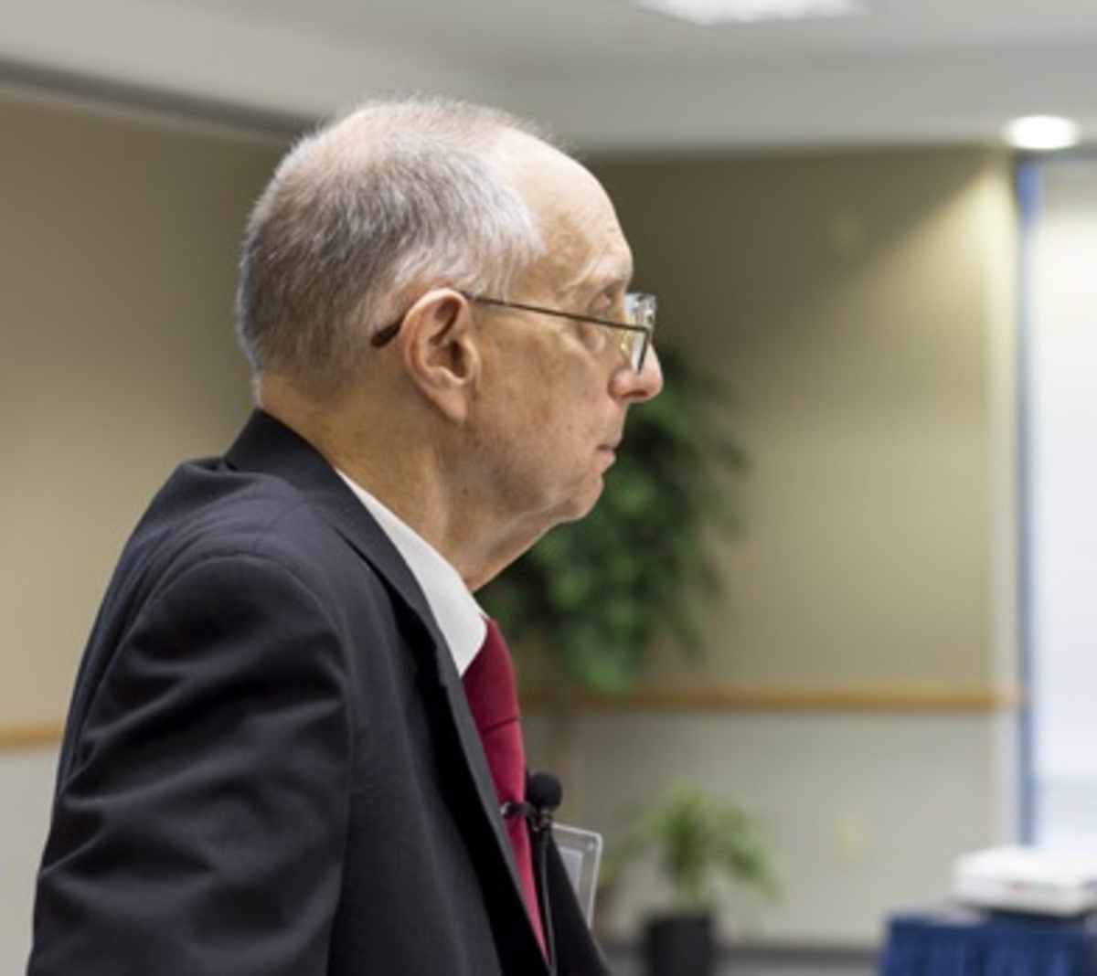 Dennis Bushnell expounds research on global climage change at the UNF Adam W. Herbert University Center.Photo by Michael Herrera