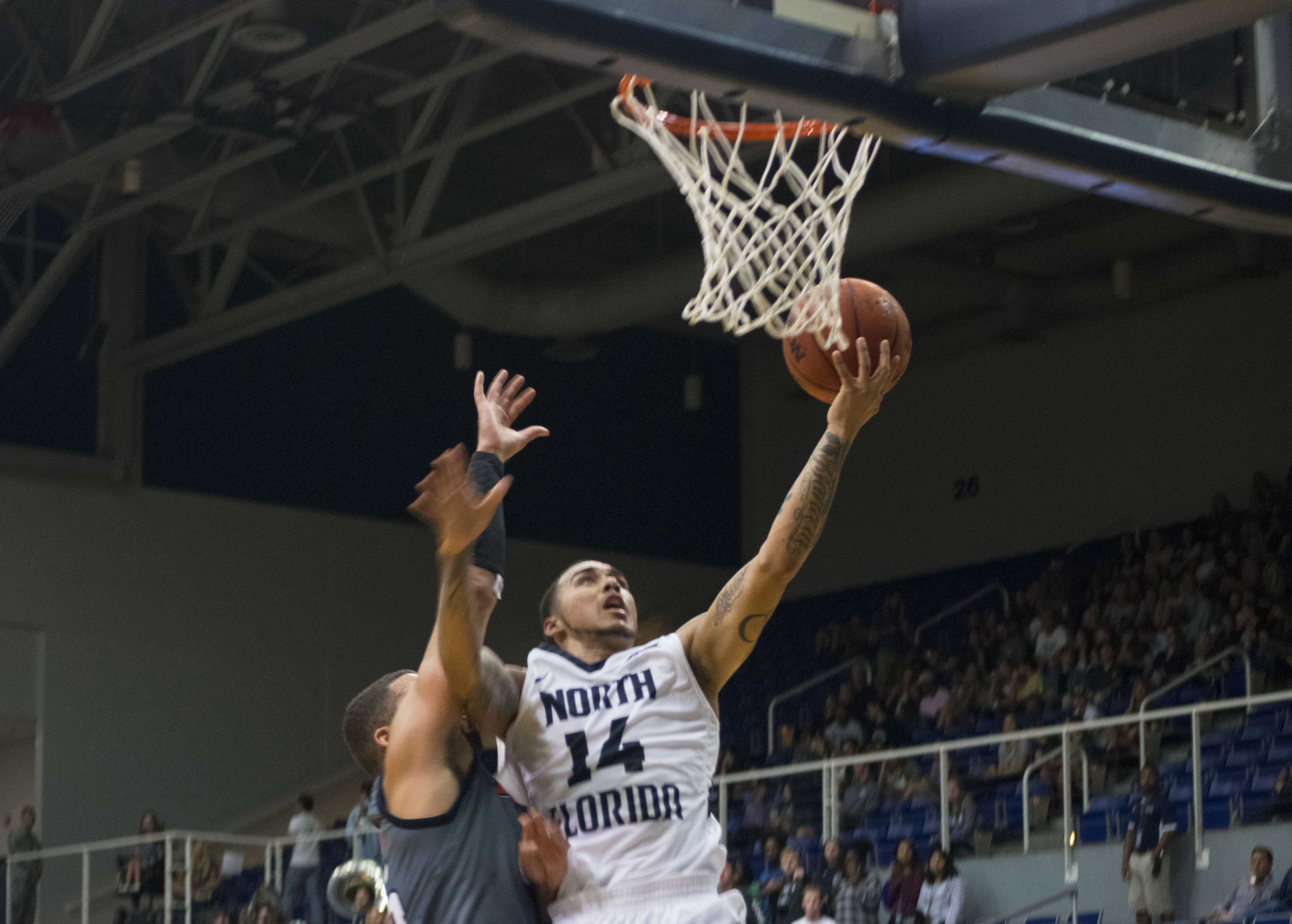 Men's basketball tramples Texas Rio Grande Valley 106-84