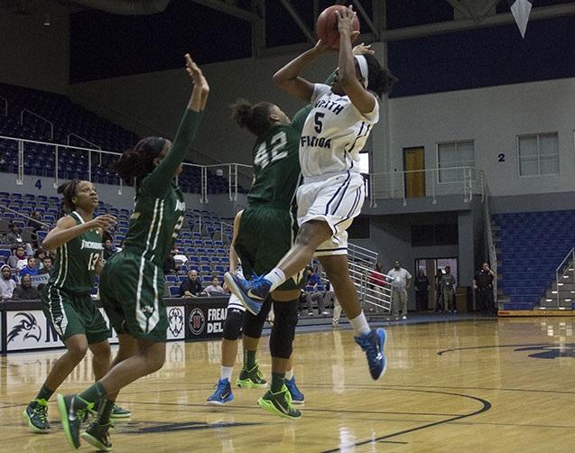 Jacksonville defeats North Florida womens team for fifth straight loss