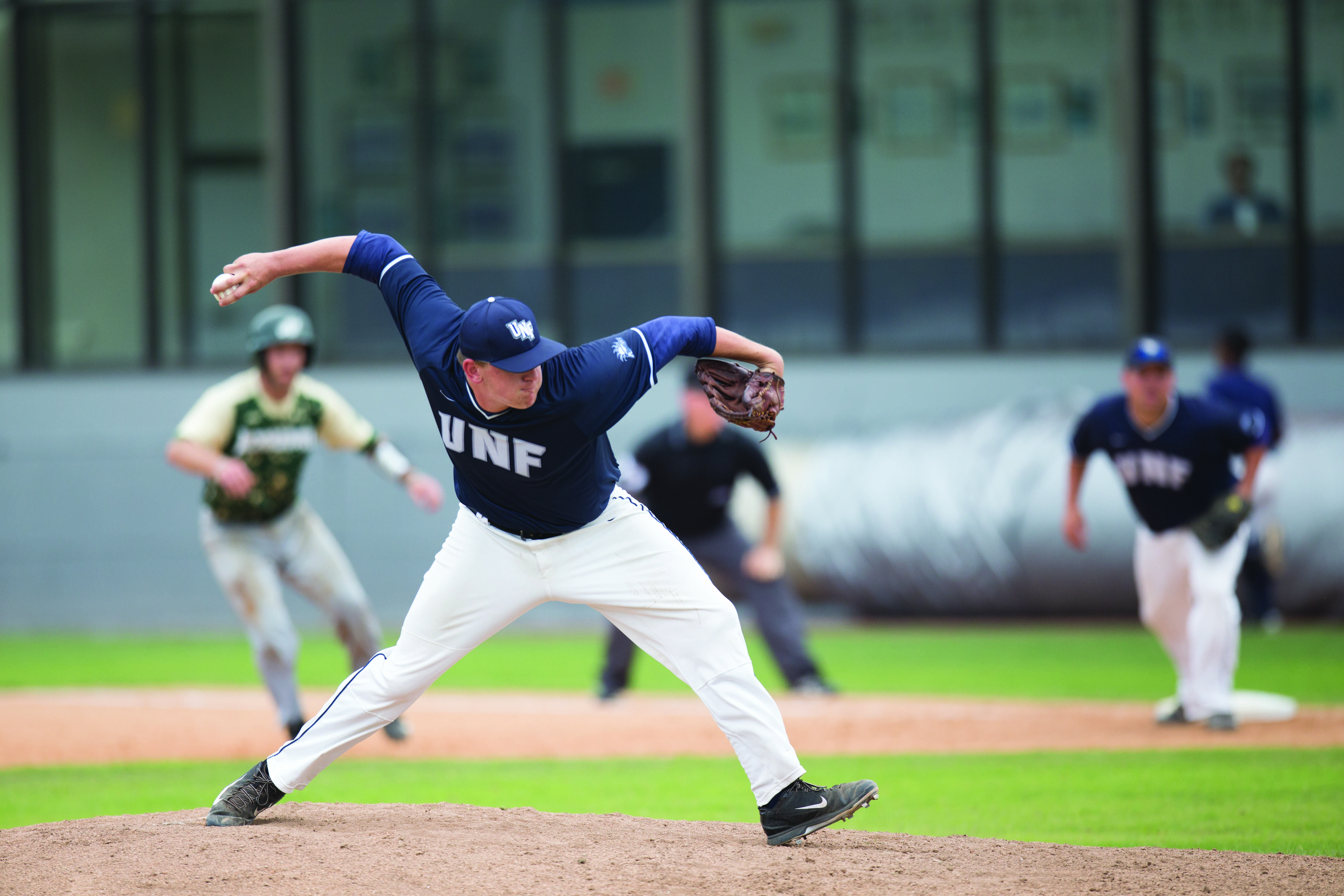 The Ospresy snapped their four game losing streak with a victory against JU. 

Photo by Morgan Purvis