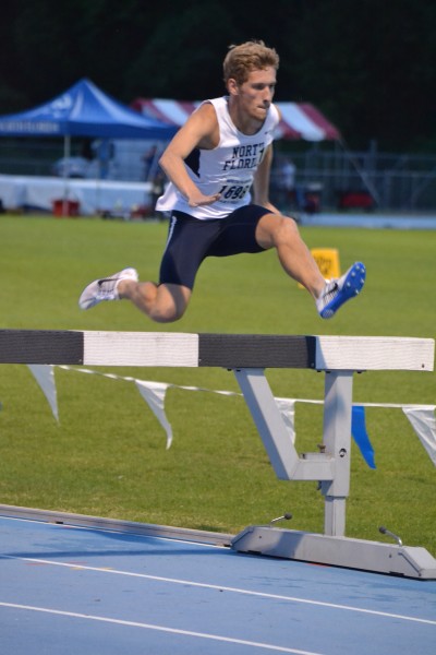 Freshman Fynn Timm held down the fort for the men’s distance team after losing Poteet to Kennesaw State. Photo by Emily Woodbury