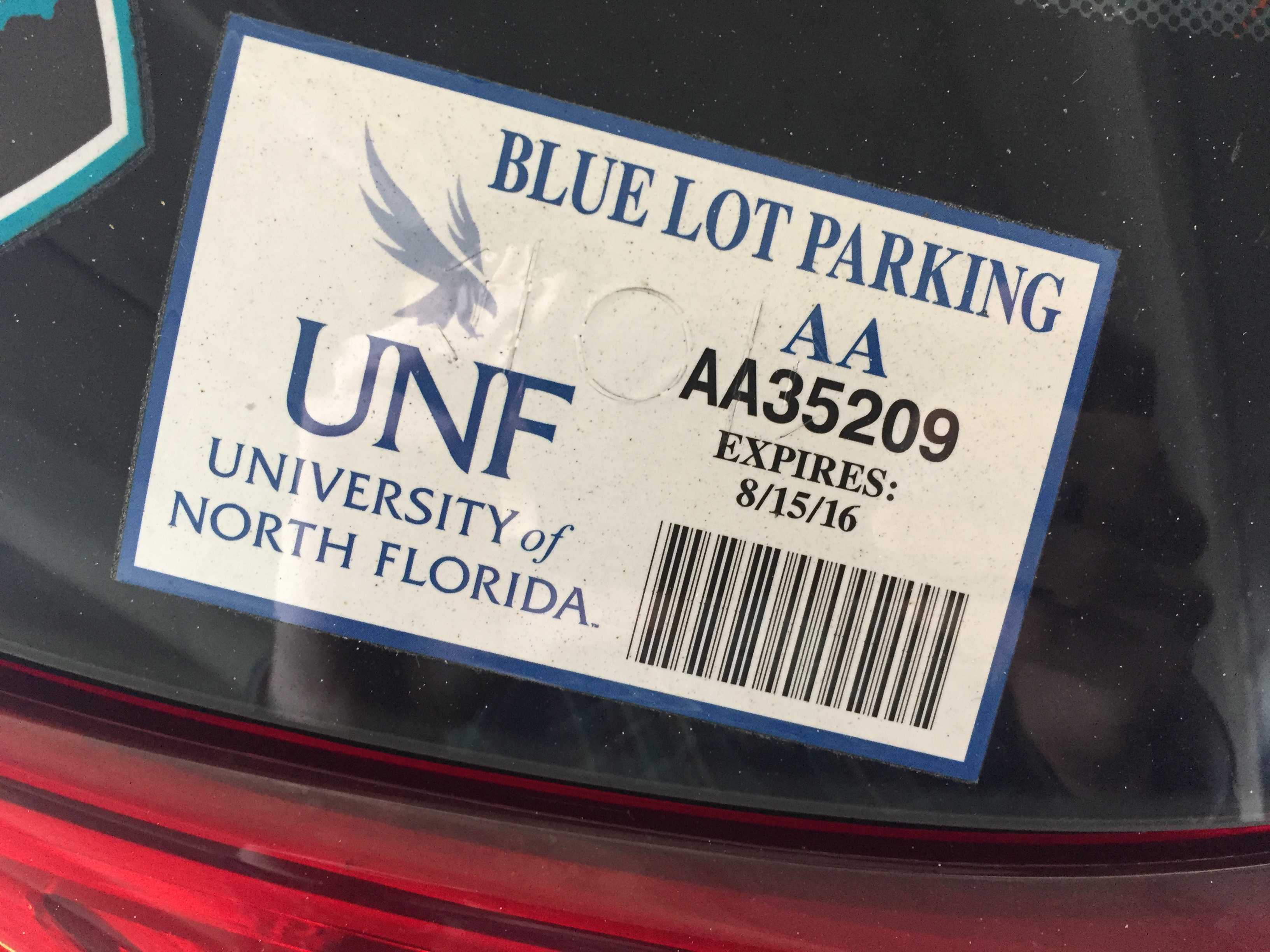 UNF: Parking Services