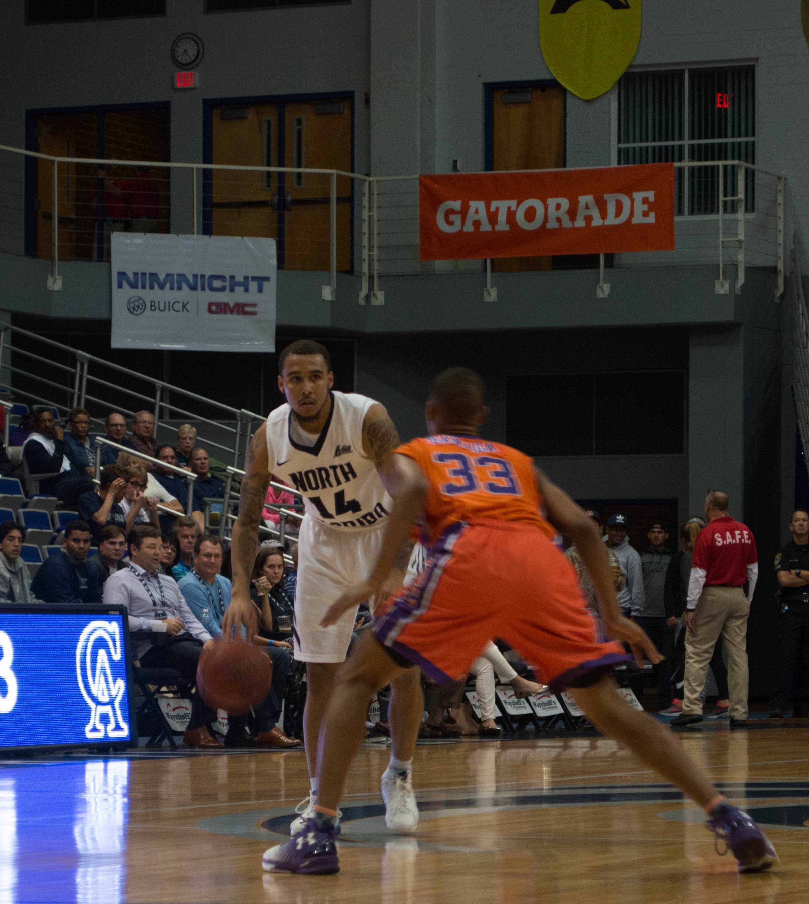 Dallas Moore on the court. Photo by Lili Weinstein  