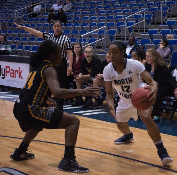 UNF vs. KSU. Photo by Lili Weinstein