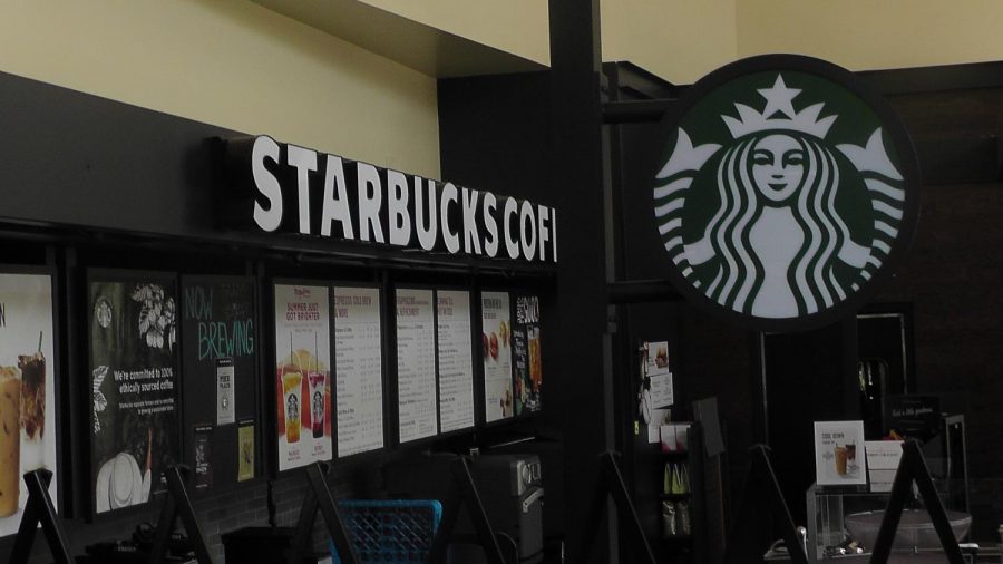 Starbucks. Photo by Ronnie Rodgers. 