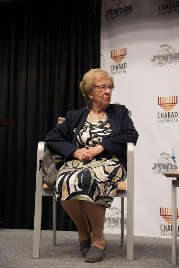 Holocaust survivor tells her story at UNF
