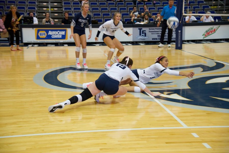 Hatters sweep Ospreys in three