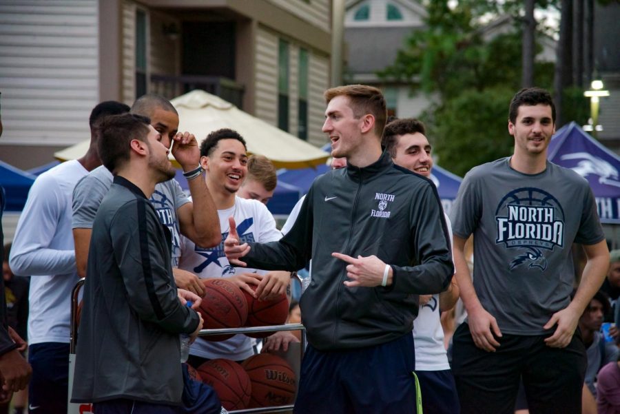 Players and students met at Swoop Madness.