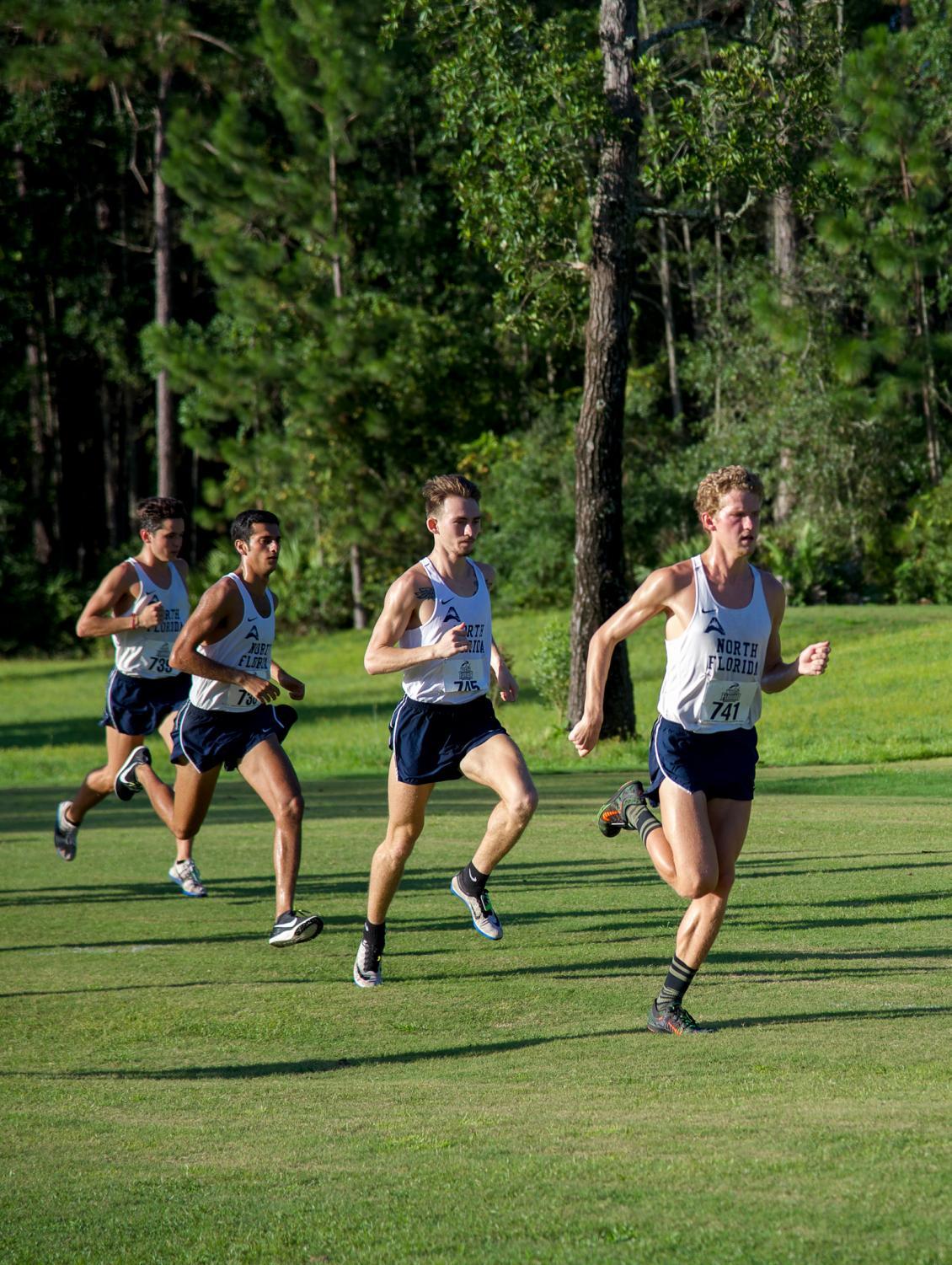 Cross Country Prepares for NCAA Regionals UNF Spinnaker