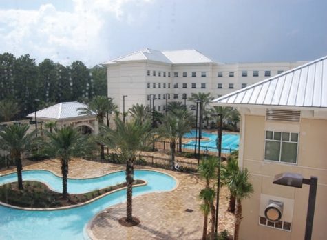 Osprey Fountains housing on UNF's campus.
