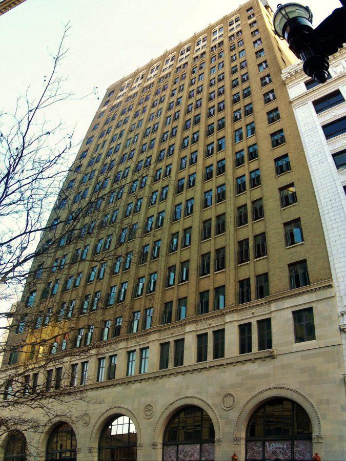 The historic Barnett National Bank building will host UNFs new downtown Center for Entrepreneurship. Courtesy of Wikimedia Commons.