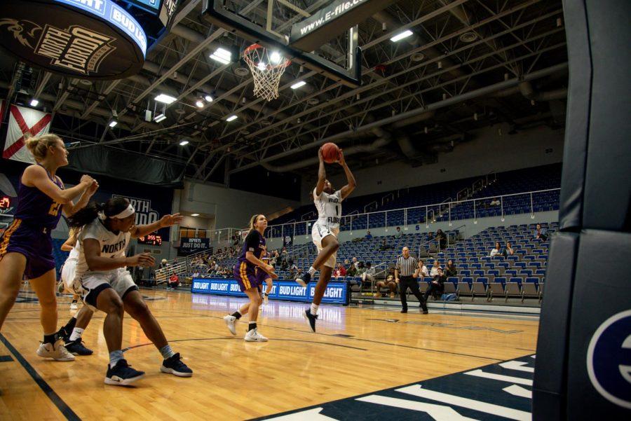 Women's Basketball jump shot 2