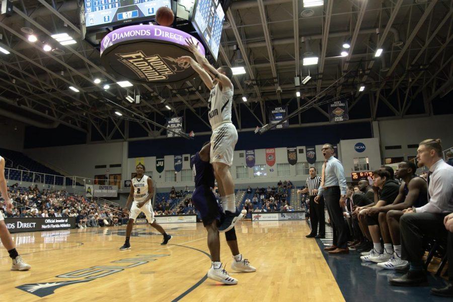 Men's basketball vs. North Alabama

