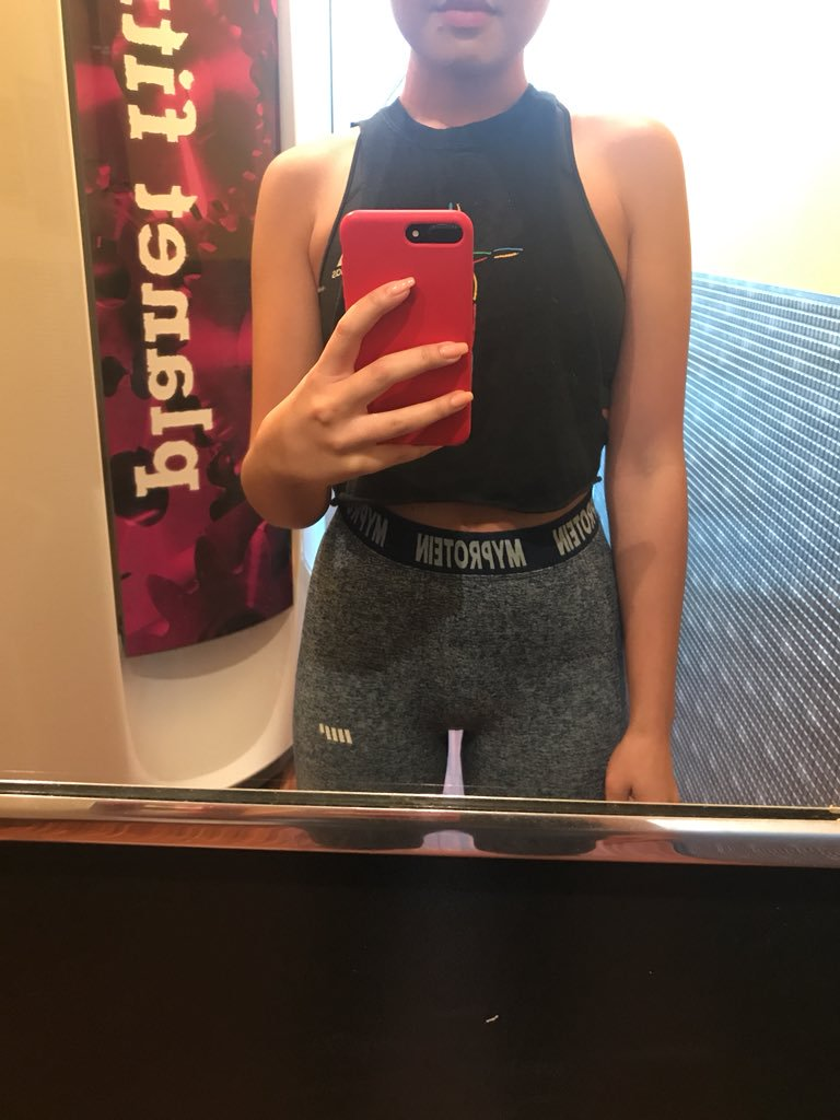 planet fitness sports bra