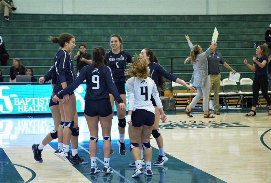 Ospreys battle through five sets to take down Dolphins