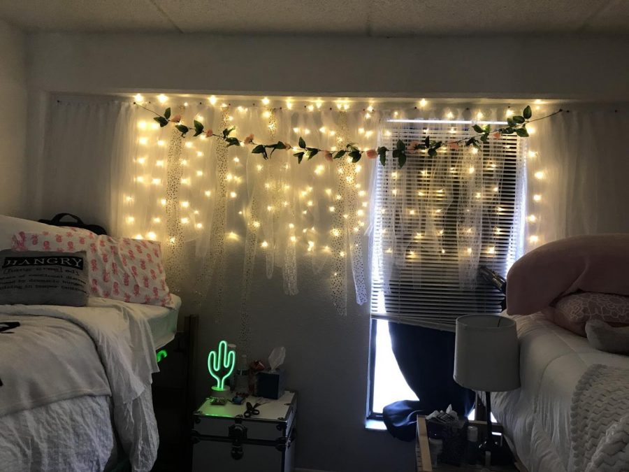 D.I.Y. floral curtain lights