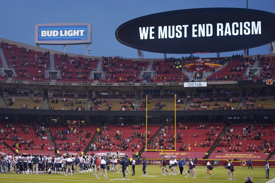 Chiefs defeat Texans 31-20 as NFL season starts with strong messages of social justice