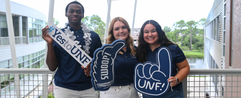 Flight School orientation leaders getting ready to welcome new students.Courtesy of UNF.