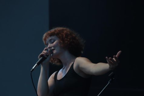 Kacy Hill performing
