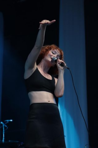 Kacy Hill performing
