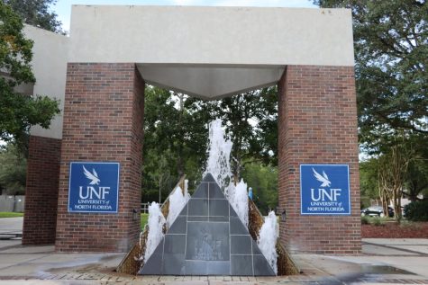 Fountain between UNF logos