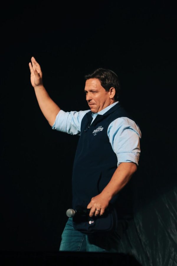 Florida Gov. Ron DeSantis waves to the crowd after making a special appearance during Luke Bryans tour concert in Jacksonville on Friday, Oct. 28, 2022. 