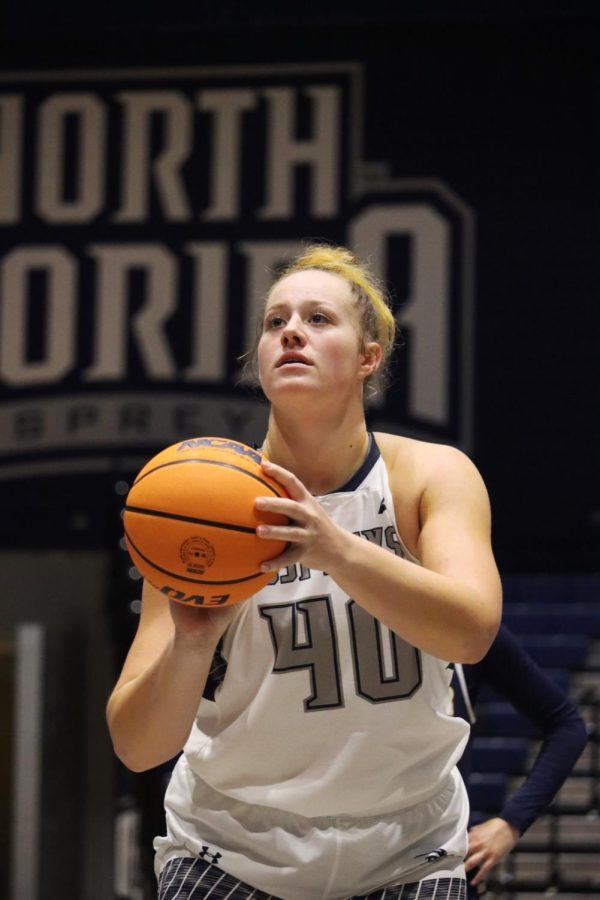 UNF Forward Emma Broermann #40 shooting a free-throw against Warner on November 7th, 2022 at UNF Arena in Jacksonville, Florida. 