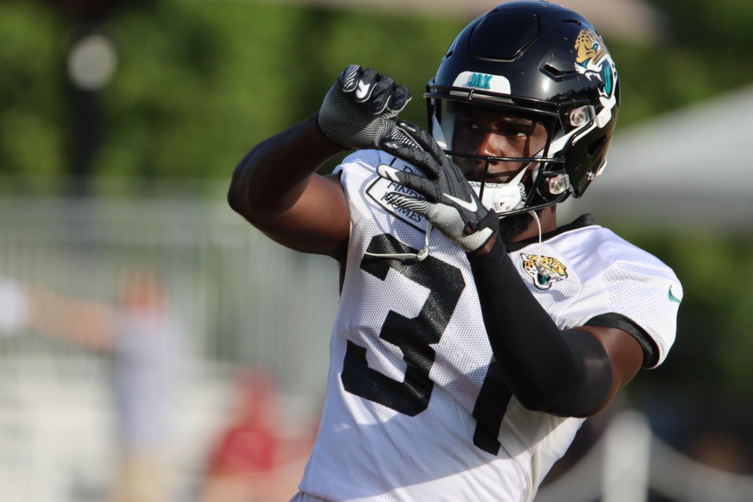 Jaguars fail to rise to the challenge, fall 27-17 against Chiefs