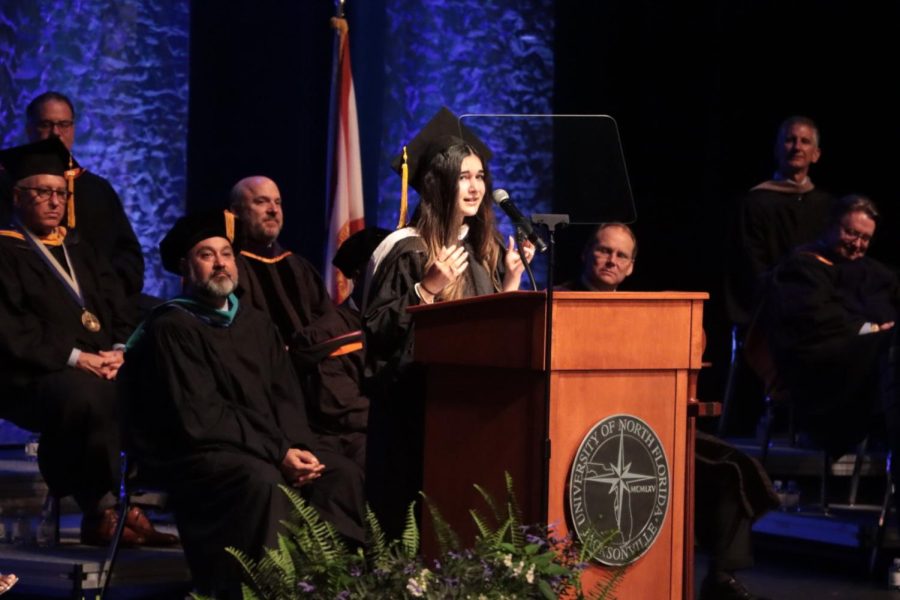 Sara Limayem gave a speech about her dad.