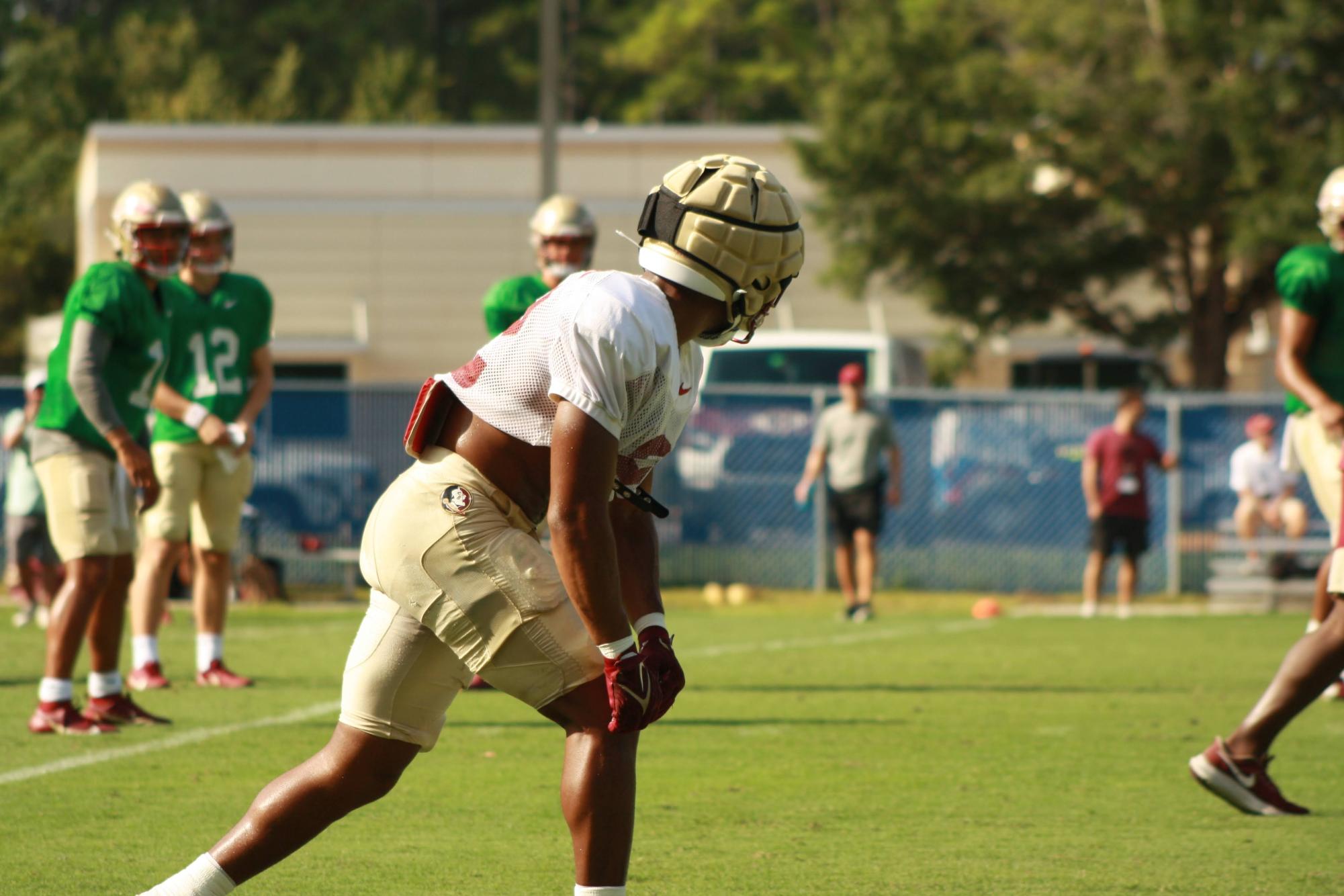 Gallery: UNF hosts Seminoles for football practice