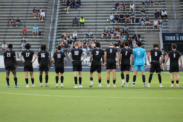 Men’s soccer left winless in five consecutive games