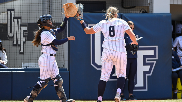Softball drops tight series to FGCU at home
