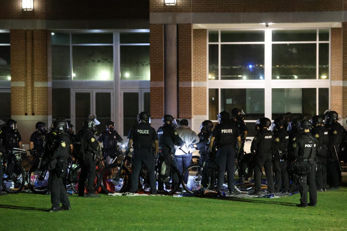 Officers arrested protesters one by one.