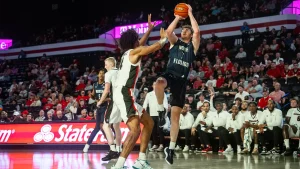 The UNF men's basketball team allowed 48 points in the paint, over half of Georgia's 90 scored points. 