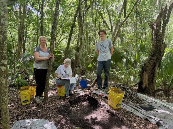 UNF students at the Timucuan Ecological and Historic Preserve.