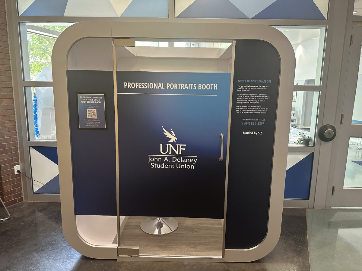 A new professional portrait booth is now available for students in the student union. 