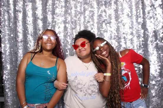 Luckey and her friends at the welcome week event. (Courtesy of Saniya Luckey)