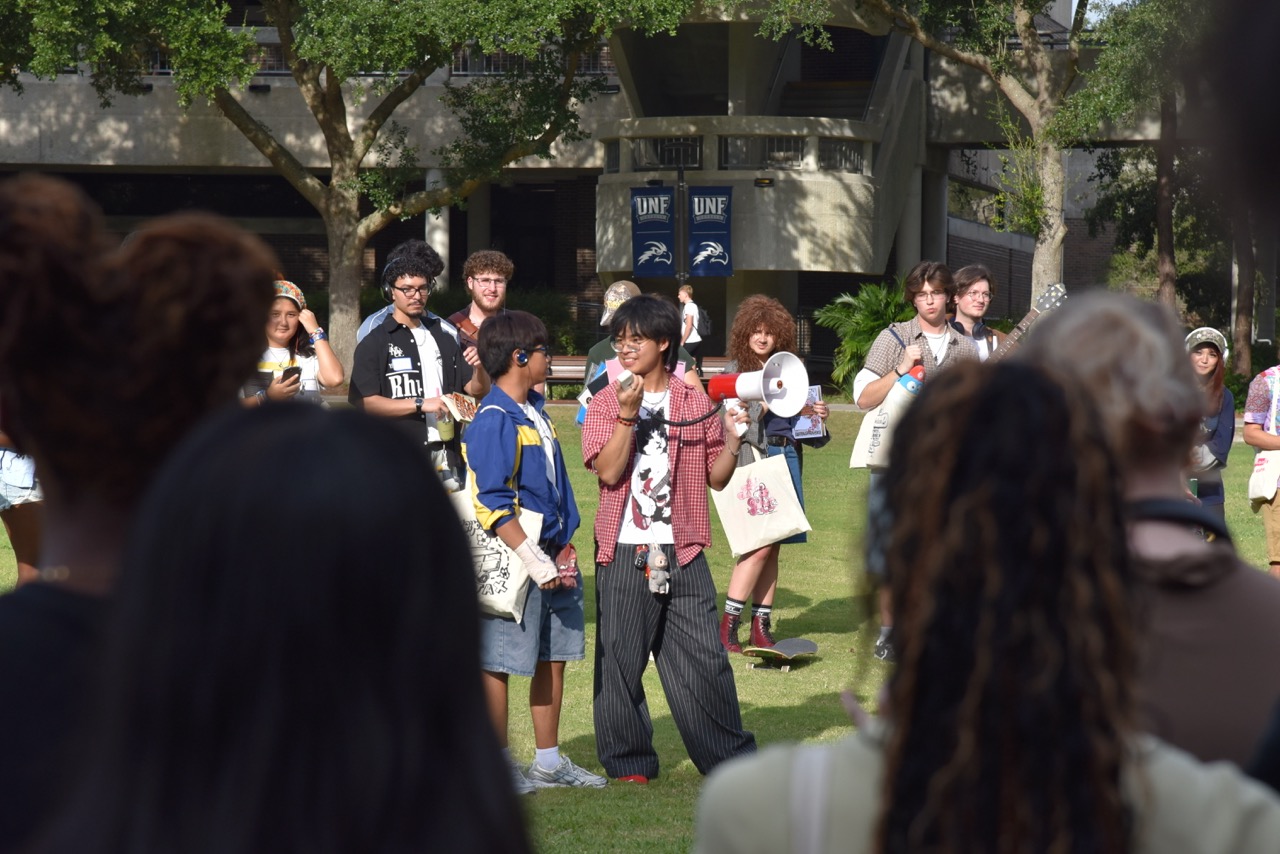 Jorts and matcha lattes take over UNF Green for ‘performative male’ contest