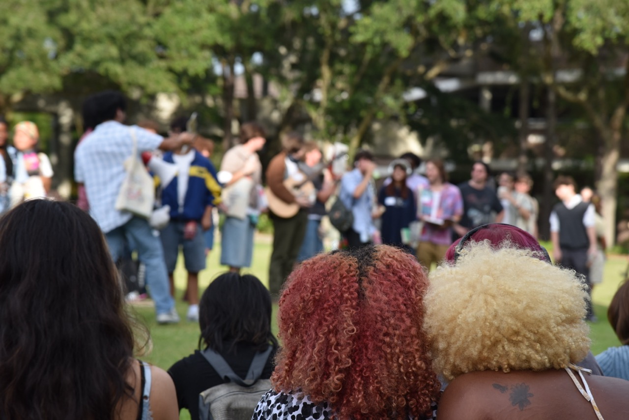 Jorts and matcha lattes take over UNF Green for ‘performative male’ contest