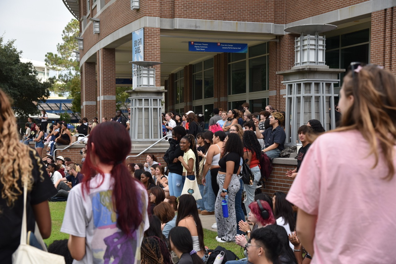 Jorts and matcha lattes take over UNF Green for ‘performative male’ contest