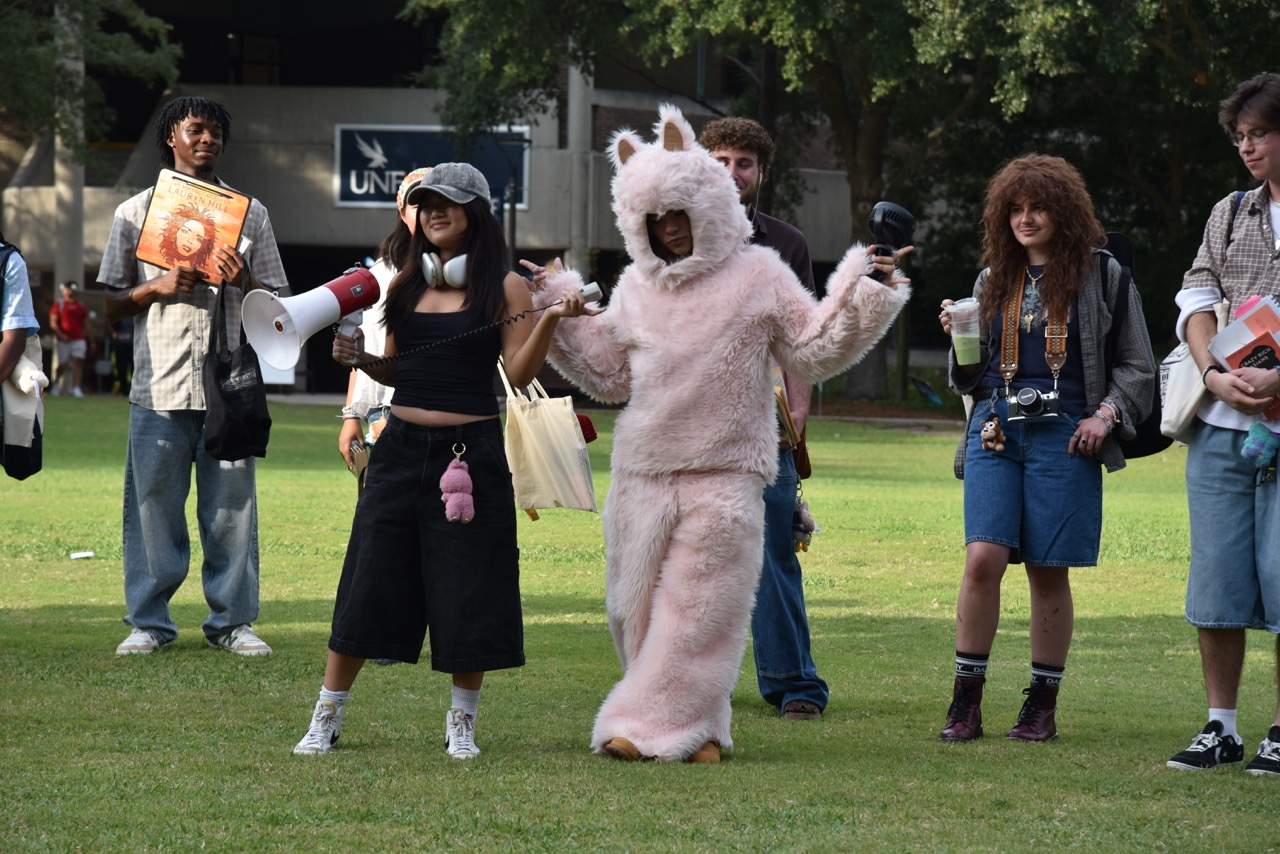 Jorts and matcha lattes take over UNF Green for ‘performative male’ contest