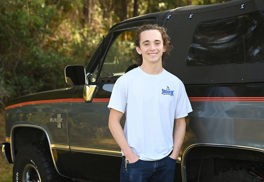 Hunter Ford, 21, died Wednesday in an motorcycle accident near UNF campus. 