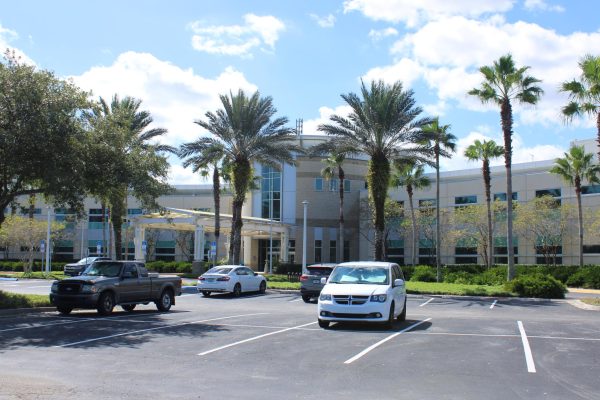 Hicks Hall building on UNF's campus.