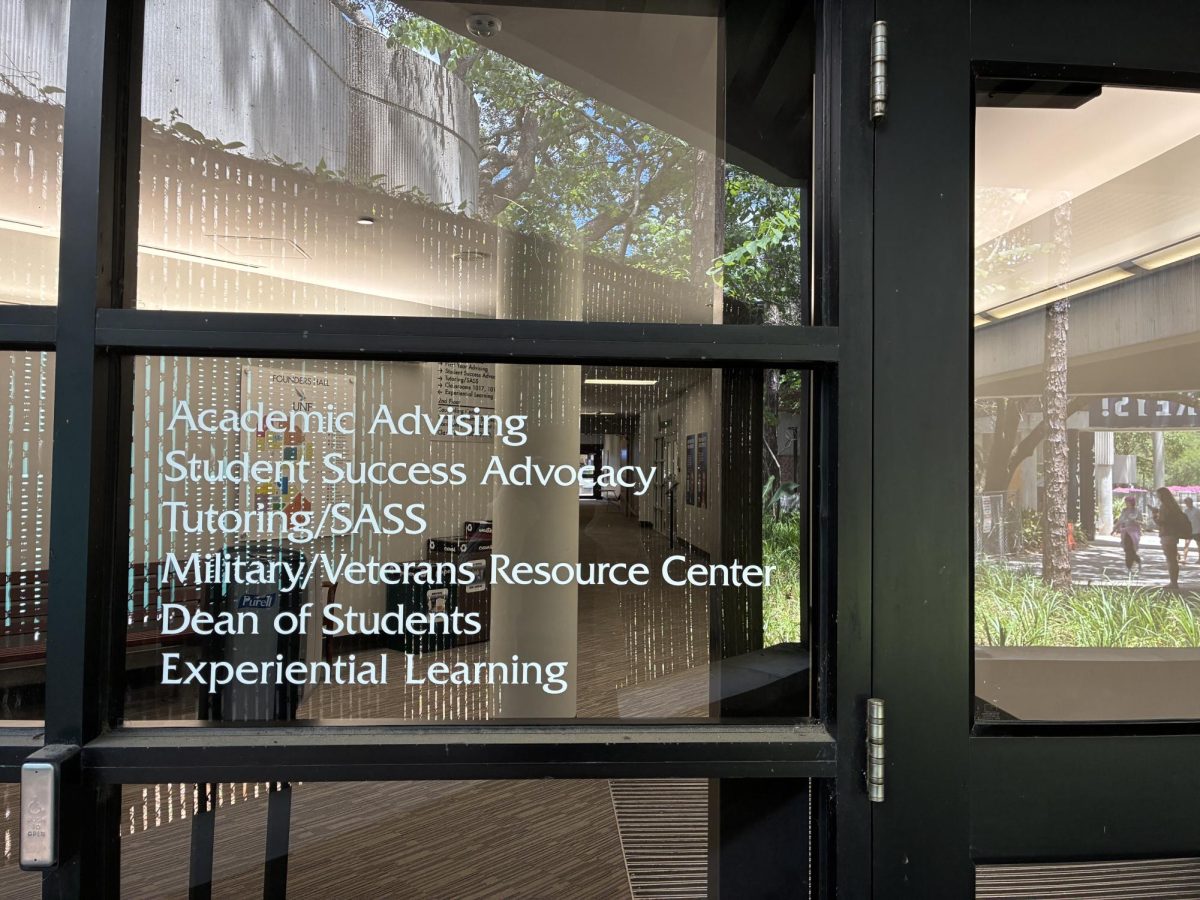 Outside the Academic Advising building at UNF.